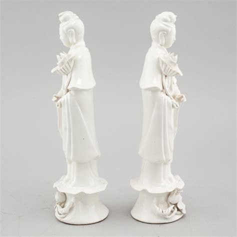 A Pair Of Chinese Blanc De Chine Figurines Circa 1900 Bukowskis