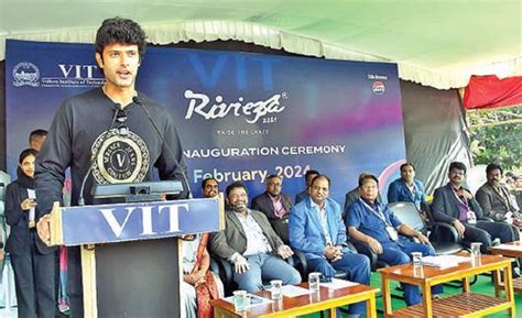 இலக்கை அடைய முயற்சி அவசியம் இந்திய கிரிக்கெட் வீரர் சிவம் துபே