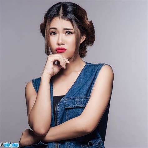 Ca Sĩ Trần Hà Nhi