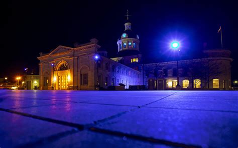 Kingston city hall at night | the moment is captured photography