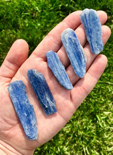 Blue Kyanite Raw Blue Kyanite Stone Etsy