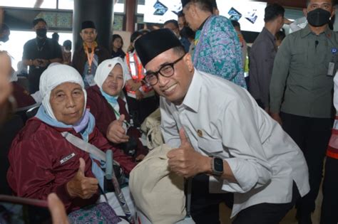 Menhub Tinjau Layanan Penerbangan Haji Di Bandara Soekarno Hatta