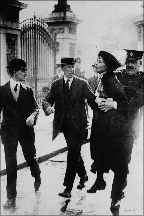 24 X36 Gallery Poster Emmeline Pankhurst Being Arrested In Front Of