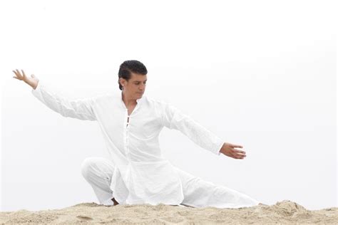 How To Use 5 Elements Qigong To Harmonize Your Body, Mind & Spirit ...