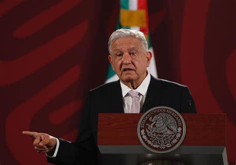 La Jornada L Pez Obrador Env A P Same Por Deceso De Luis Echeverr A