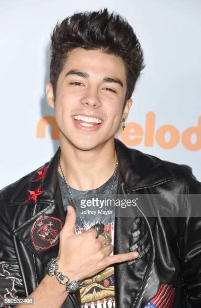 Nickelodeon Singers Photos And Premium High Res Pictures Getty Images