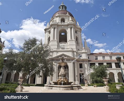 Historic Pasadena City Halls Courtyard Southern Stock Photo (Edit Now) 82644637