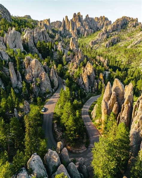 14 Best Stops On A South Dakota Road Trip