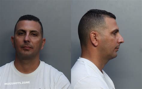 Monteagudodavila Dayan 09 12 2022 Miami Dade County Mugshots Zone