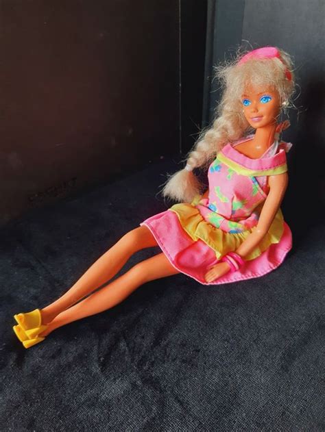 Barbie Im Sommerkleid Und Bikini Kaufen Auf Ricardo