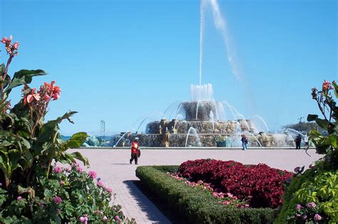 Grant Park: a guide to discovering the great downtown Chicago park