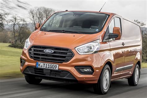 New Ford Transit Custom For Info And Pictures Of Facelift For Uk