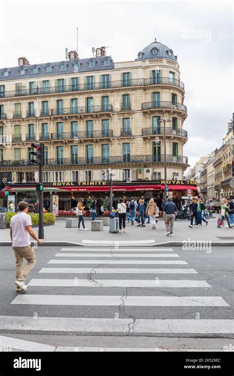 Pedestrian Crossing Leading To The Royal Trinite Restaurant In The 9th