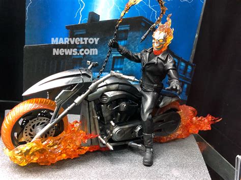 Toy Fair 2019 Mezco One12 Collective Ghost Rider And Motorcycle