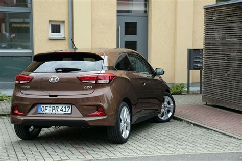 Hyundai I20 Coupé Test Was Drauf Steht Ist Auch Drin Speed Heads