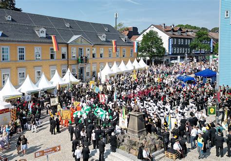 Deutschlands Gr Te Bergparade Zieht Durch Clausthal Zellerfeld