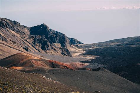 Haleakalā Summit: The Most Stunning Hike Yet – NATIONAL PARK QUEST