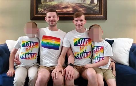 Una Pareja Gay En Georgia Fue Condenada A A Os De C Rcel Por Abusar Sexualmente De Sus Hijos