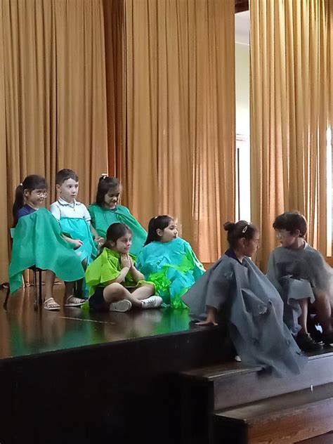 Cierre Del Año Teatro Colegio Lourdes