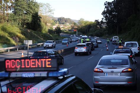 Dos jóvenes muertos y un herido en un accidente en Albuñol Granada