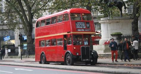 London Bus Route 11 - Favourite Bus of Spies - Josef Jakobs - 1898-1941