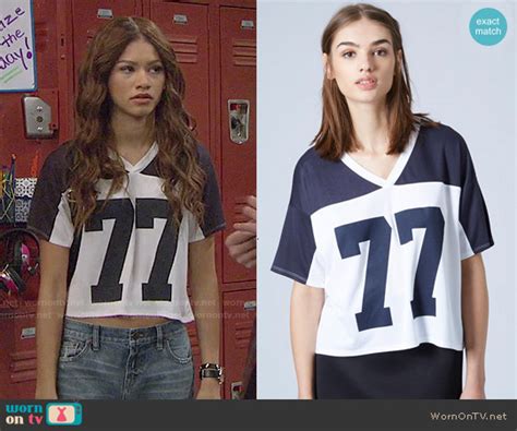 Wornontv Kcs 77 Top On Kc Undercover Zendaya Clothes And Wardrobe From Tv