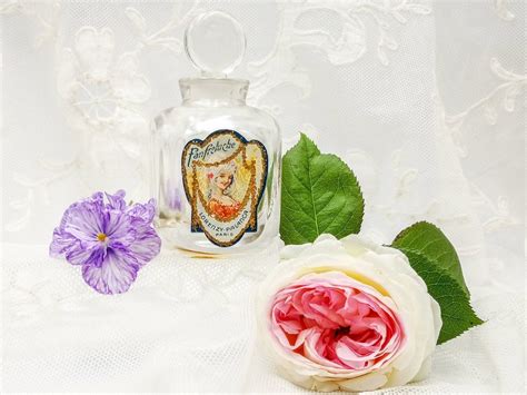 Antique French Perfume Bottle Fanfreluche Lorenzy Palanca Paris Original Label And Stopper