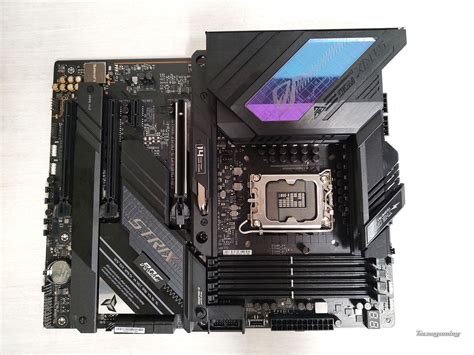 Asus Rog Strix Z690 E Gaming Wifi Review