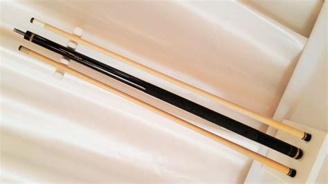 Thomas Wayne Custom Billiard Cue For Sale With Joint Protectors