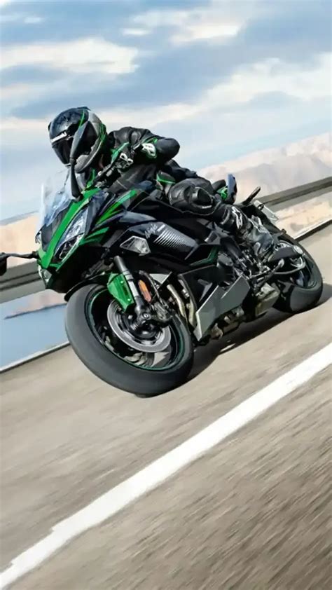 Kawasaki Ninja 1000 SX - Price & Features Details