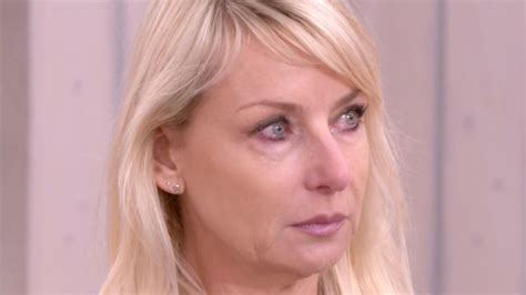 Star Academy Cecile Chaduteau Emue Aux Larmes Pendant La Prestation D