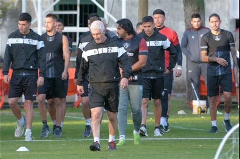 Central Córdoba cayó ante Godoy Cruz y se complica en la tabla anual