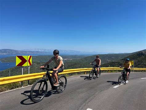 Tour Privado En Bicicleta El Ctrica Por La Isla De Hvar Getyourguide