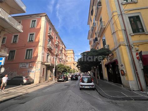 Vendita Appartamento Salerno Trilocale In Via Michele Vernieri Con