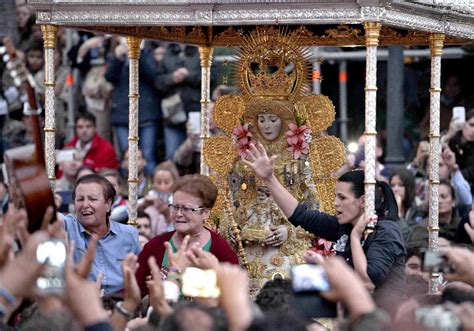 Los puntos clave para ver la procesión de la Virgen del Rocío