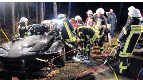 Unfall Auf B Zwischen Urberach Und Eppertshausen Bilder