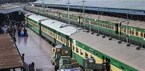 Pakistan Railways To Hand Over Eight Trains To Private Sector