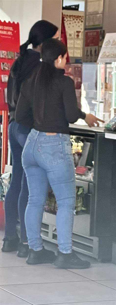 OC 2 Latina Friends In Tight Jeans Tight Jeans Forum