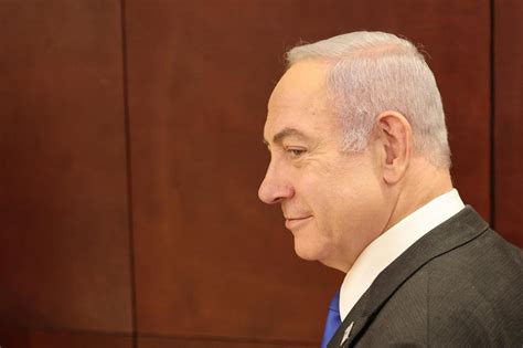 El líder supremo de Irán pide una sentencia de muerte contra Netanyahu