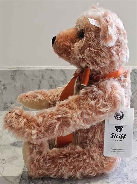 Steiff British Collectors Bear Number Of The Edition Charity