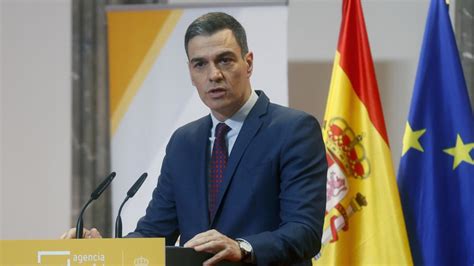 Sánchez anuncia un comité de expertos ante la epidemia de consumo de