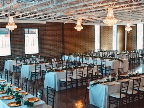 13 Scenic Lake Michigan Wedding Venues For A Waterside Event