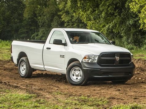 2019 Ram 1500 Classic Specs Price Mpg And Reviews