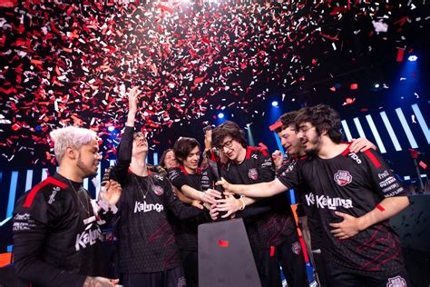 Final do CBLOL 2022 tem provocações dedo do meio choro e tri da RED