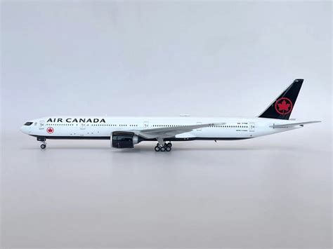 Phoenix Model Air Canada B777 300er C Fiur 04618 1400