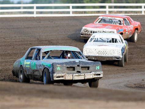 Photo Gallery Friday Night Races