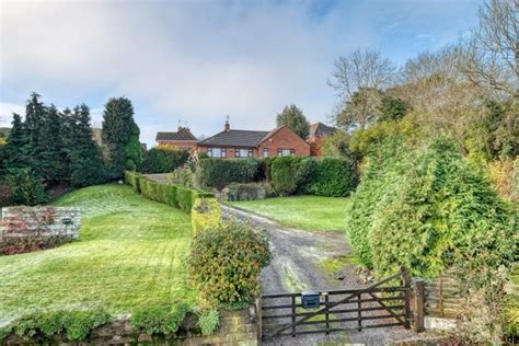 Forelands Grove Bromsgrove B61 3 Bedroom Detached Bungalow For Sale