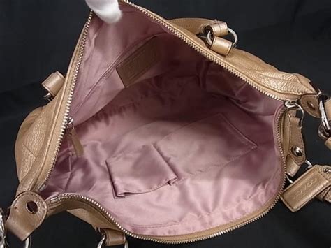 Yahooオークション 1円 美品 Coach コーチ F17566 アレクサンドラ