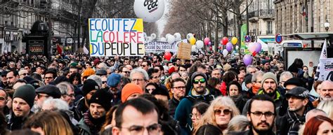 Francia Quarta Mobilitazione Contro La Riforma Pensionistica Di Macron