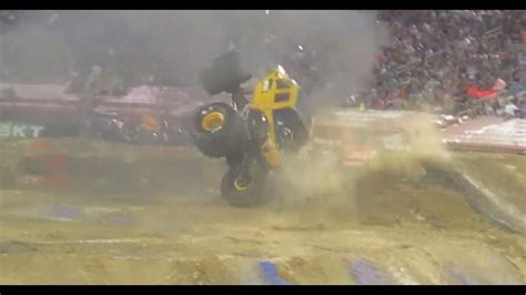 Monster Jam World Finals XX 20 2019 Brodozer Freestyle And Wreck